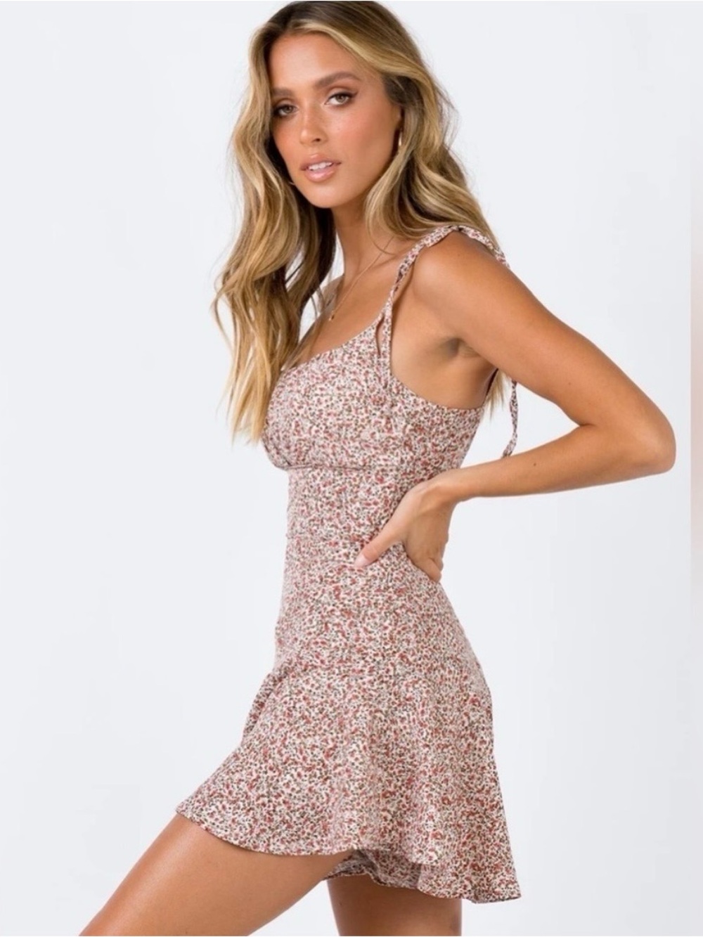NWT Princess Polly Cream & Multi Floral Romper ~ Boho Festival Cottagecore ~ 4